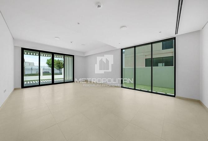 97811303 - Property Image 2