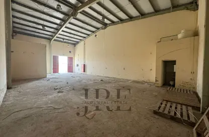 Warehouse - Studio - 1 Bathroom for rent in Al Sajaa Industrial - Al Sajaa - Sharjah