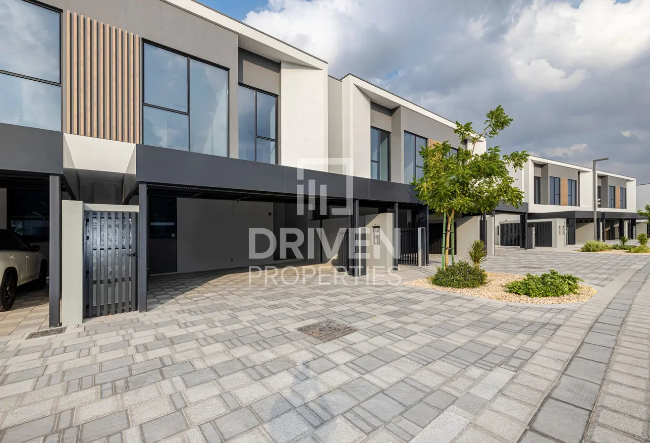 151904006 - Property Main Image