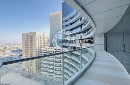 شقة - 2 غرف نوم - 3 حمامات للايجار في الجيمي أفينو - الخالدية - أبوظبي