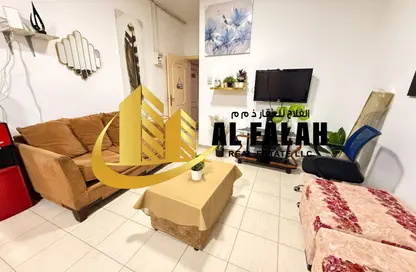Apartment - 1 Bathroom for rent in Al Majaz 3 - Al Majaz - Sharjah