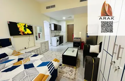 Apartment - Studio - 1 Bathroom for rent in Corniche Tower - Ajman Corniche Road - Ajman