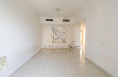 Apartment - 2 Bedrooms - 2 Bathrooms for rent in DoubleTree by Hilton Sharjah Waterfront Hotel  and  Residences - Al Majaz 2 - Al Majaz - Sharjah
