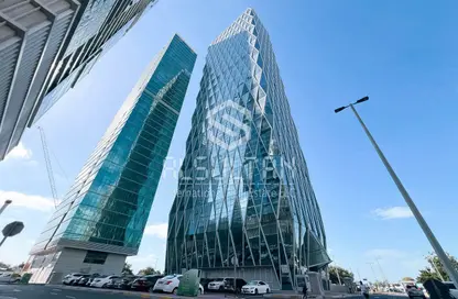 Apartment - 3 Bedrooms - 4 Bathrooms for rent in Al Jazeera Tower - Corniche Road - Abu Dhabi