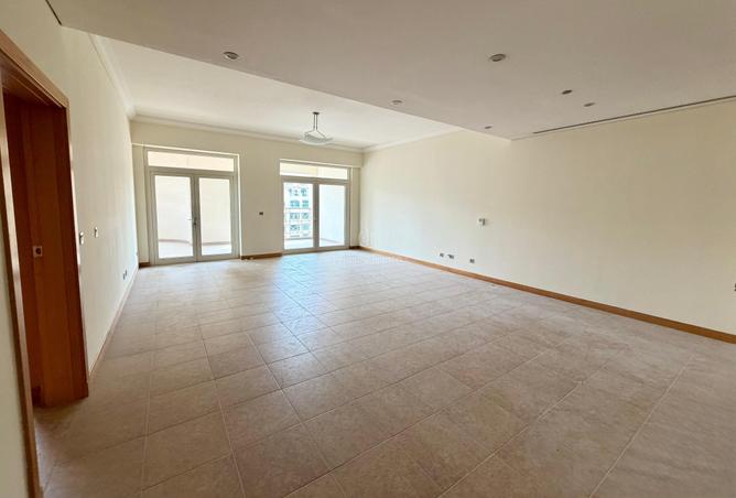 2Br + Maids | Unfurnished | High Floor | Vacant