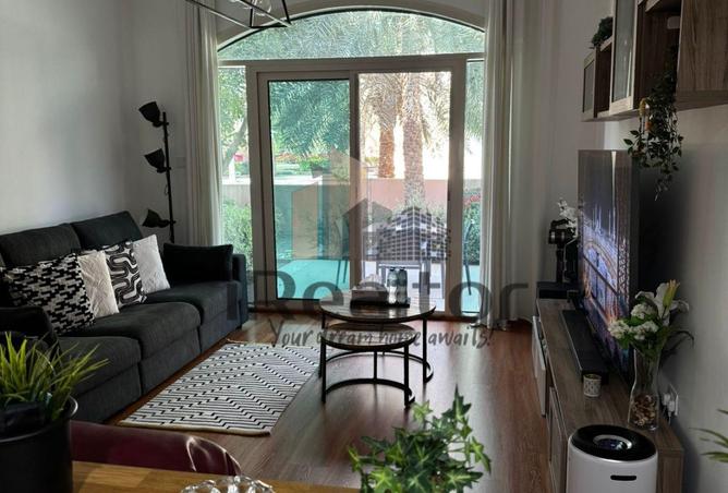 Ready To Move || 1 Bed Terrace || Hot Deal !!!