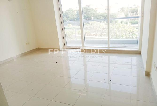 94024052 - Property Image 2