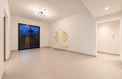 Apartment - 2 Bedrooms - 3 Bathrooms for rent in Haas Building - Jumeirah Garden City - Al Satwa - Dubai