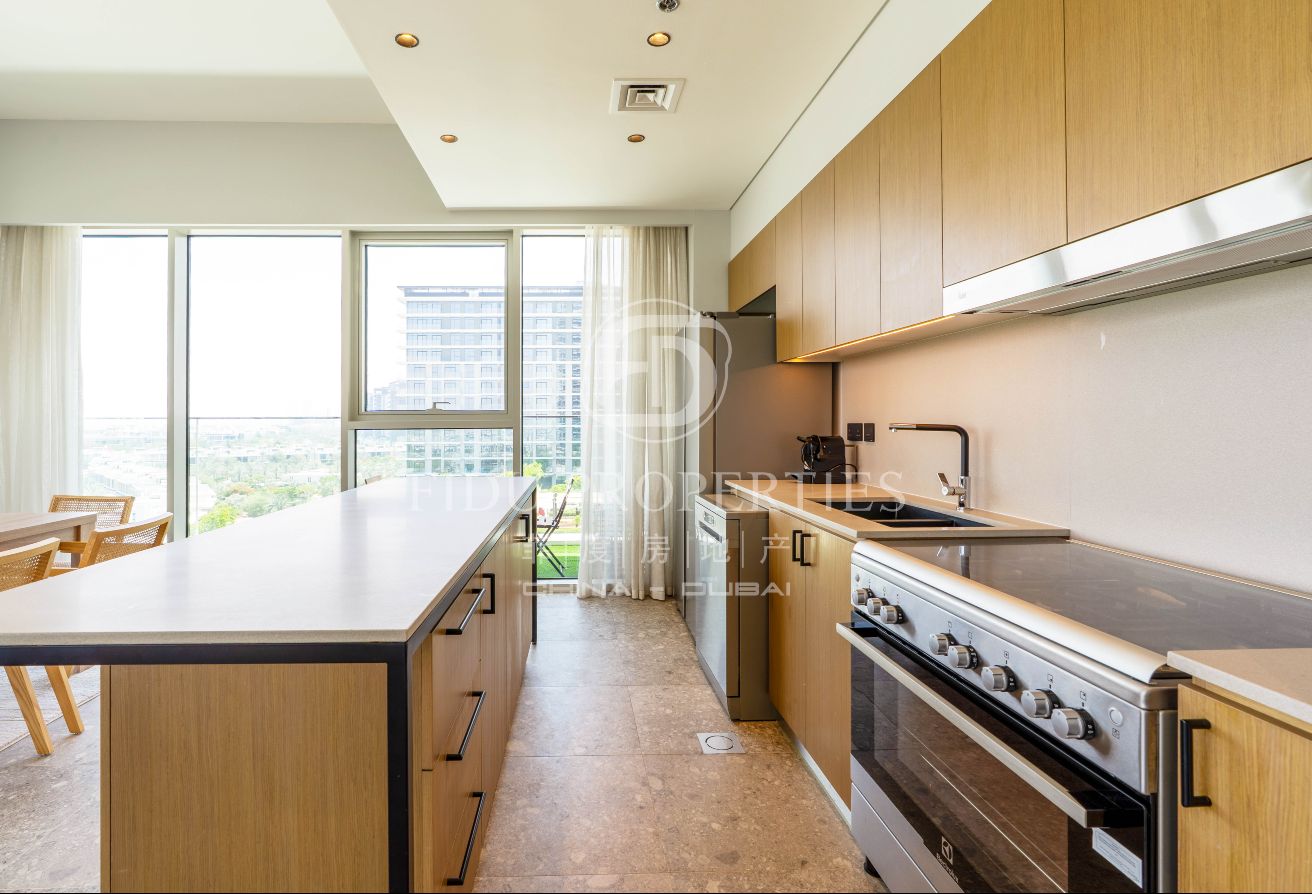 BEST LAYOUT | FURNISHED AND UPGRADED | GOLF VIEW