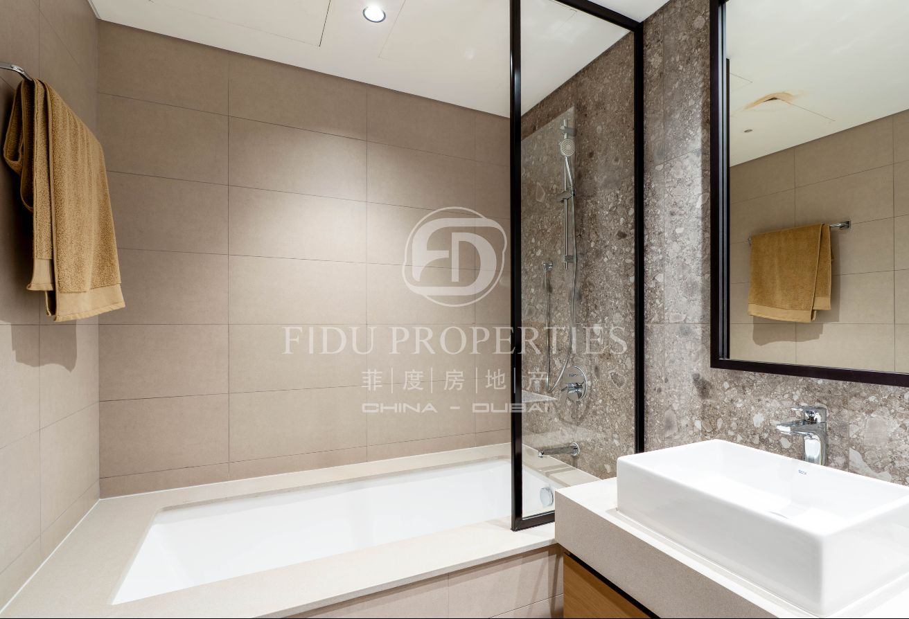BEST LAYOUT | FURNISHED AND UPGRADED | GOLF VIEW