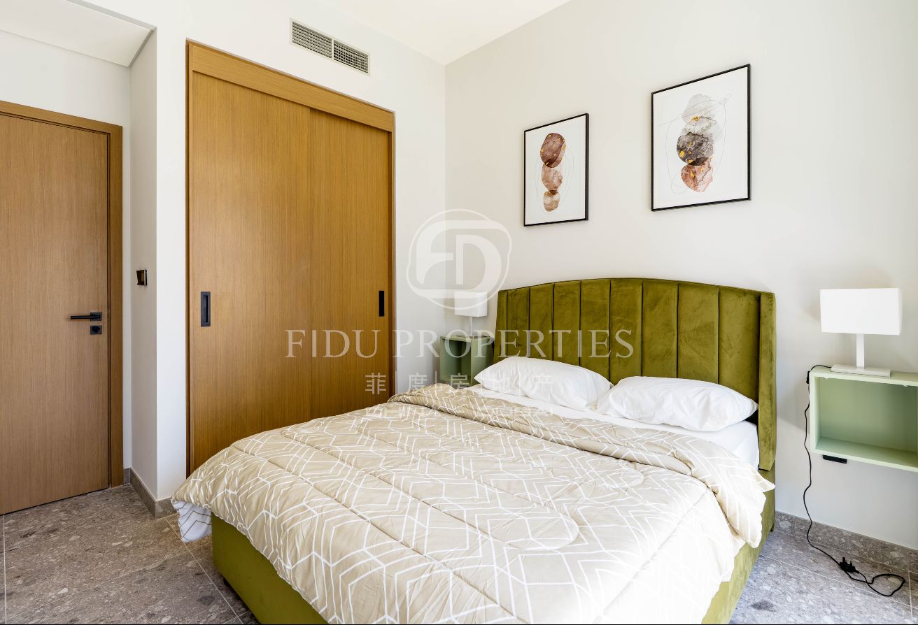 BEST LAYOUT | FURNISHED AND UPGRADED | GOLF VIEW