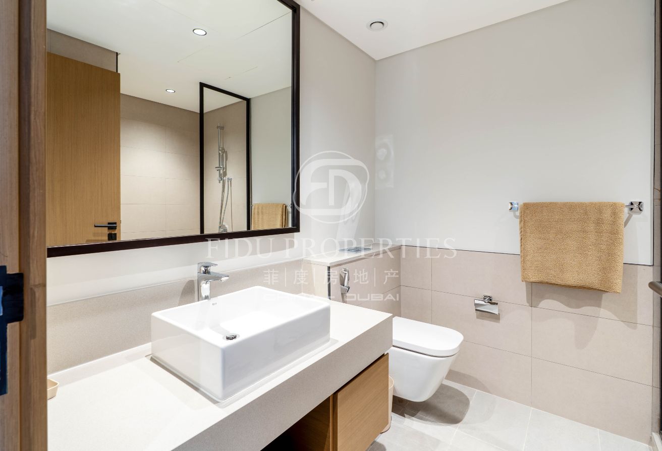 BEST LAYOUT | FURNISHED AND UPGRADED | GOLF VIEW