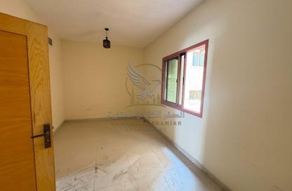 Apartment - 1 Bedroom - 1 Bathroom for rent in Corniche Tower - Ajman Corniche Road - Ajman