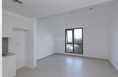 Apartment - Studio - 1 for rent in Zahra Apartments 2A - Zahra Apartments 2 - Zahra Apartments - Town Square - Dubai
