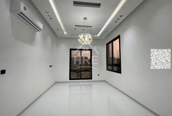 135602938 - Property Image 3