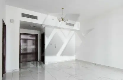 شقة - غرفة نوم - 2 حمامات للايجار في جاردن سيتي 2 - جميرا جاردن سيتي - السطوة - دبي