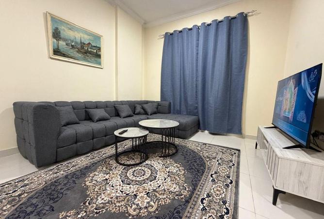 111412021 - Property Image 2