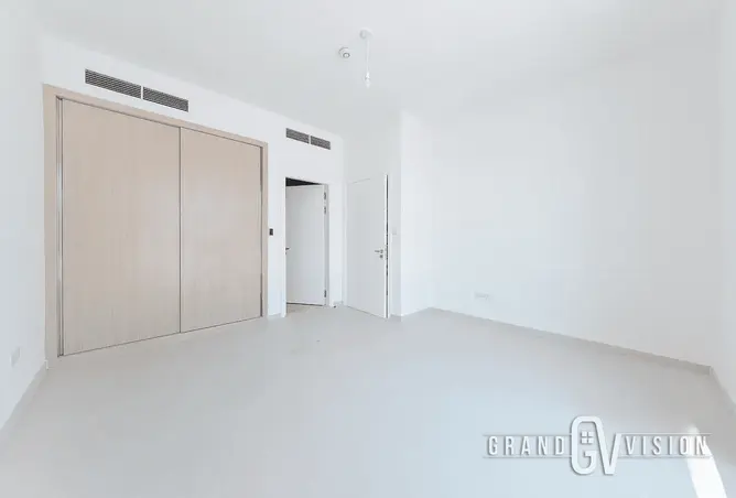 151911864 - Property Image 3