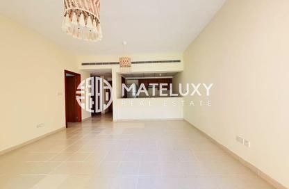 Apartment - 1 - 1 for rent in Al Ghozlan 1 - Al Ghozlan - Greens - Dubai Apartment - 1 - 1 for rent in Al Ghozlan 1 - Al Ghozlan - Greens - Dubai