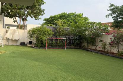 Villa - 5 Bedrooms - 6 Bathrooms for sale in West Yas - Yas Island - Abu Dhabi