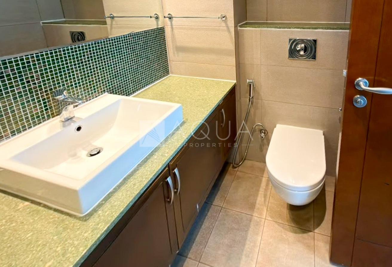 Premium Residence |Spacious Layout| Large Balcony photo 8
