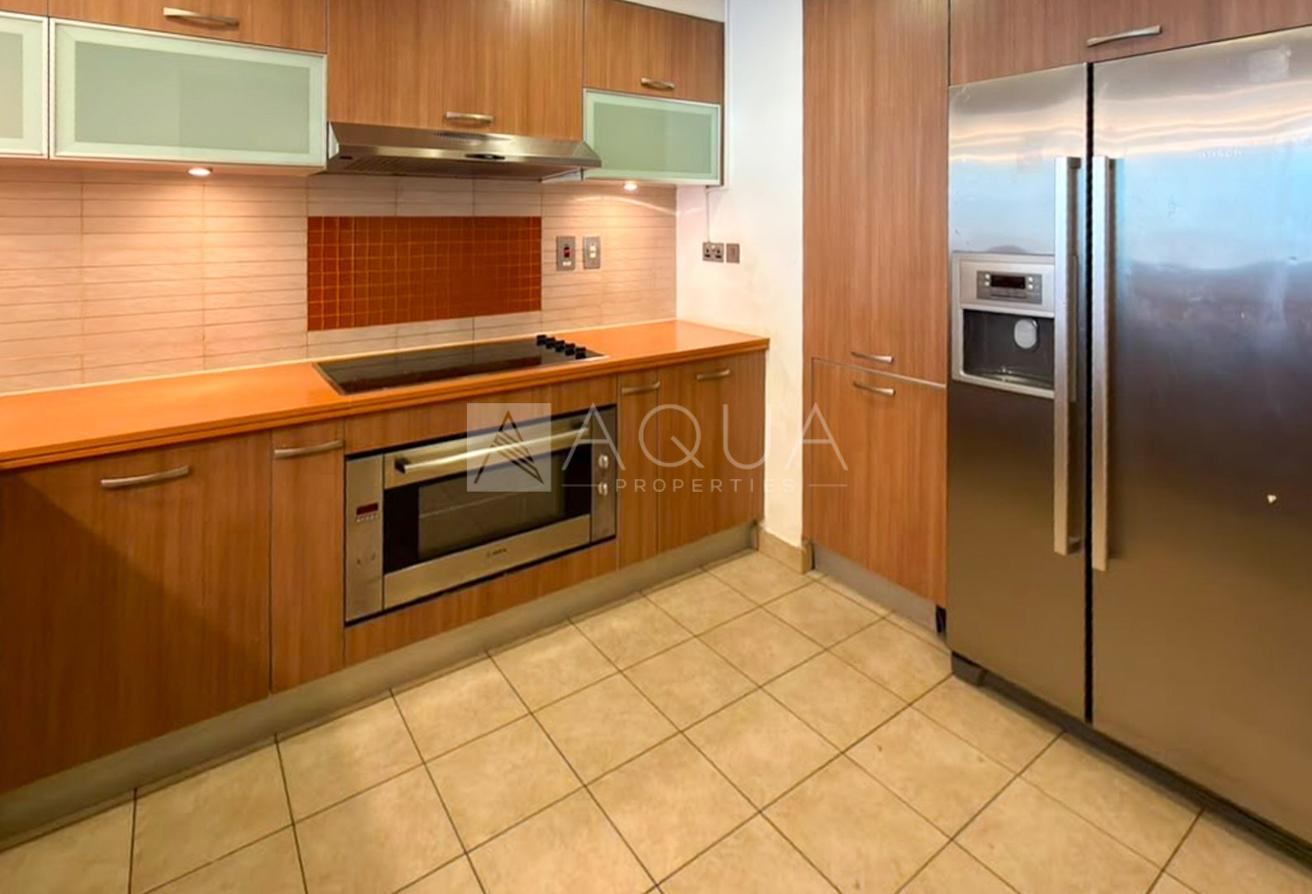 Premium Residence |Spacious Layout| Large Balcony photo 10