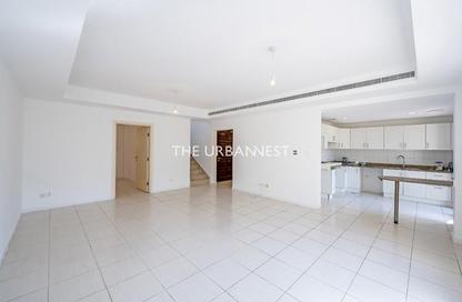 Villa - 3 Bedrooms - 3 Bathrooms for rent in Springs 2 - The Springs - Dubai