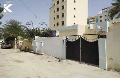 فيلا - 3 غرف نوم - 2 حمامات للبيع في النخيل 2 - النخيل - عجمان