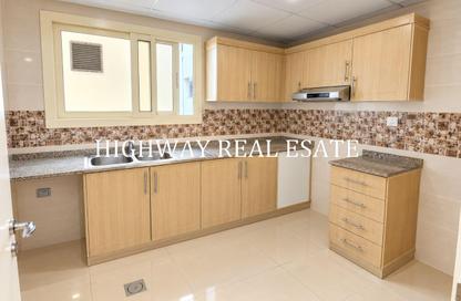 Apartment - 1 - 2 for rent in Muwaileh 29 Building - Muwaileh - Sharjah