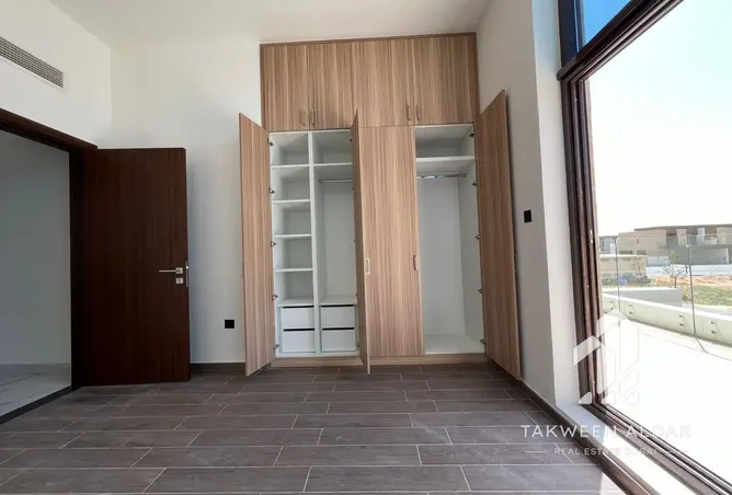 145988253 - Property Image 3