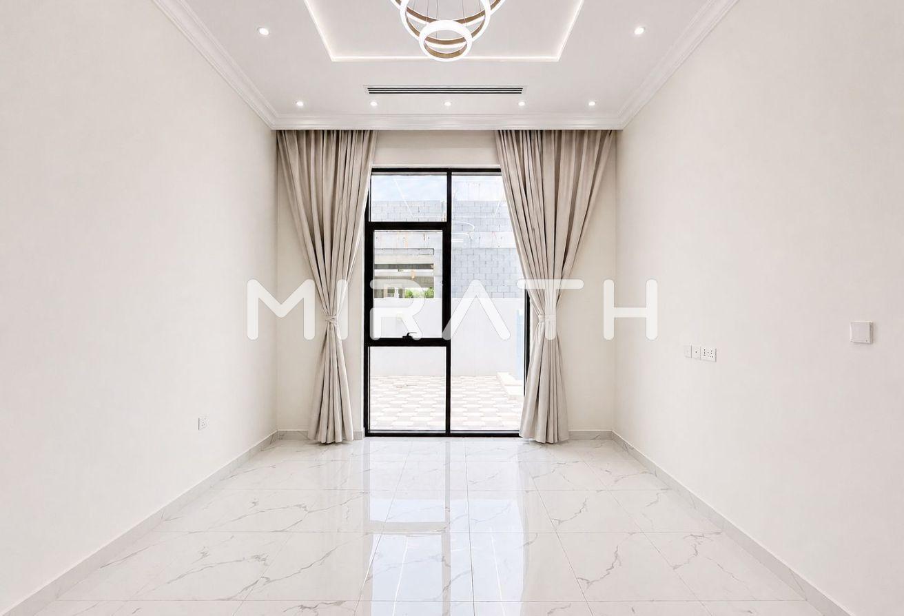 Modern 7BR New Luxury Villa | Prime Location photo 10
