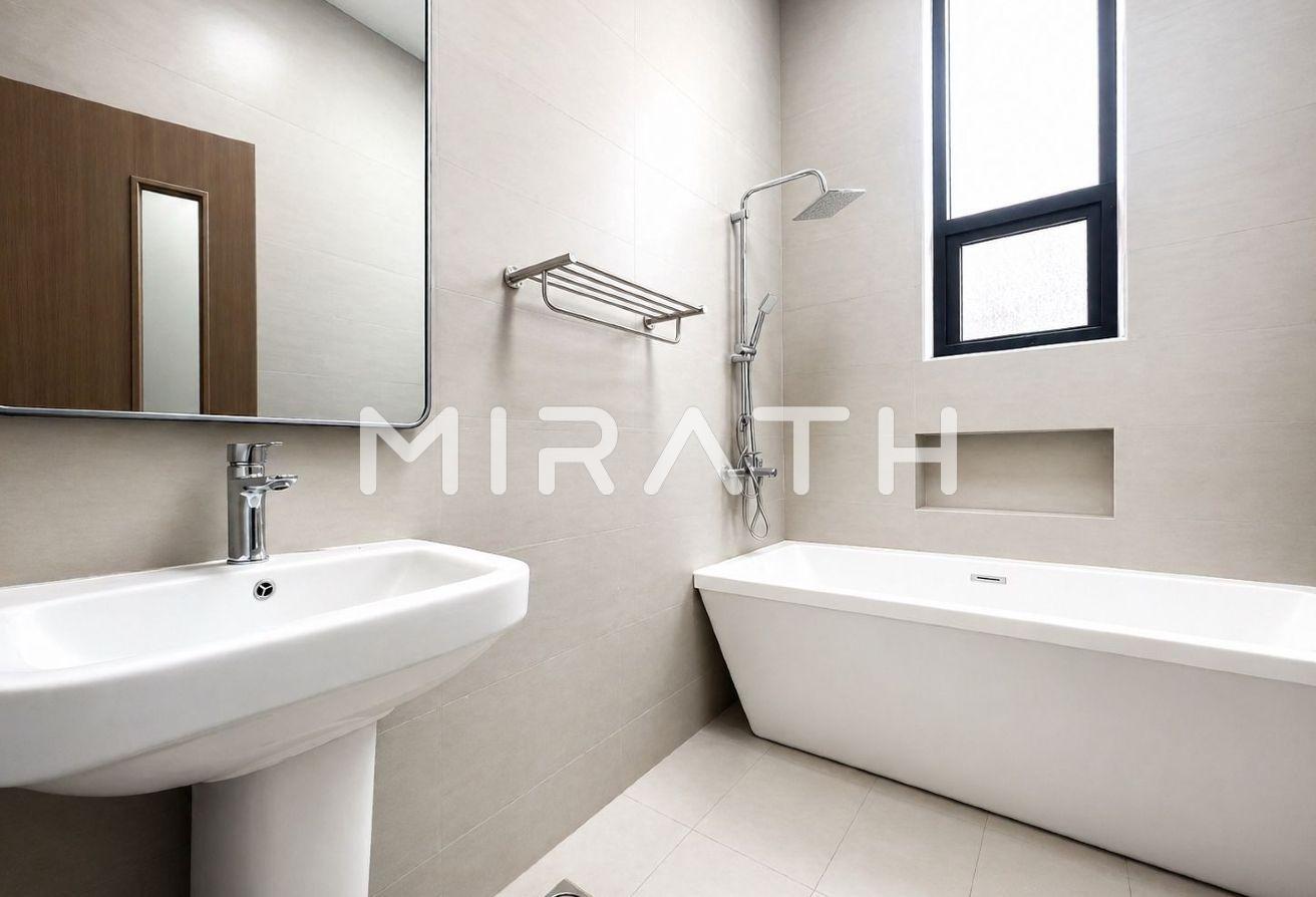Modern 7BR New Luxury Villa | Prime Location photo 11