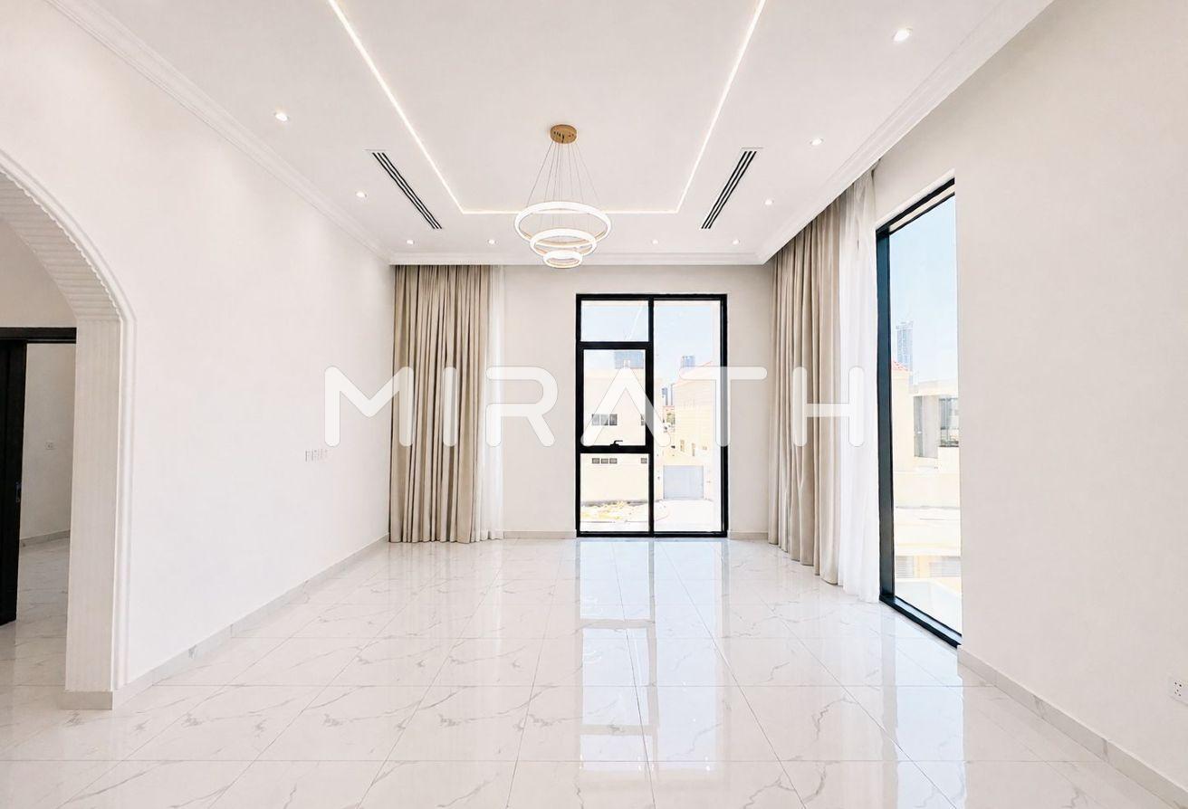 Modern 7BR New Luxury Villa | Prime Location photo 9