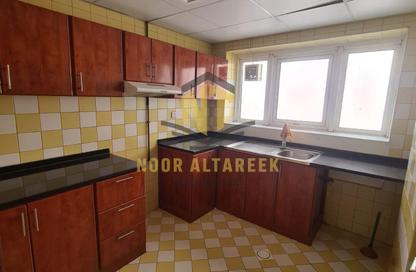Apartment - 2 - 2 for rent in Al Majaz 1 - Al Majaz - Sharjah