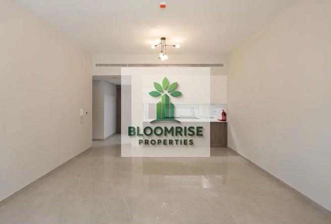 114174013 - Property Image 2