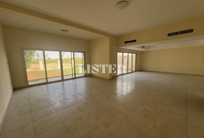 81125591 - Property Image 3