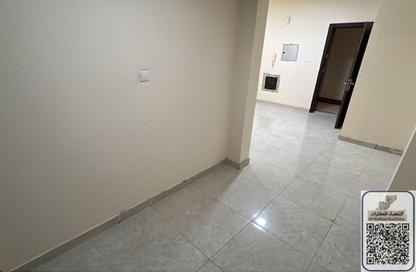 Apartment - Studio - 1 Bathroom for rent in Al Mowaihat 3 - Al Mowaihat - Ajman