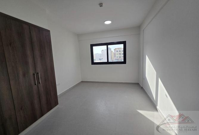 72722173 - Property Image 3