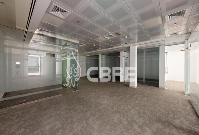 100852040 - Property Image 3