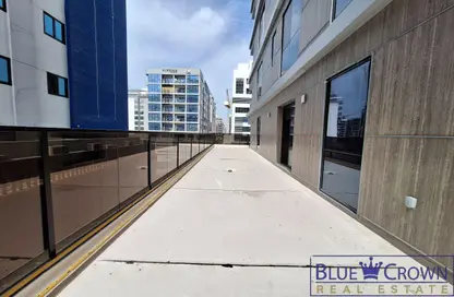 Apartment - 3 Bedrooms - 5 Bathrooms for rent in Haas Building - Jumeirah Garden City - Al Satwa - Dubai