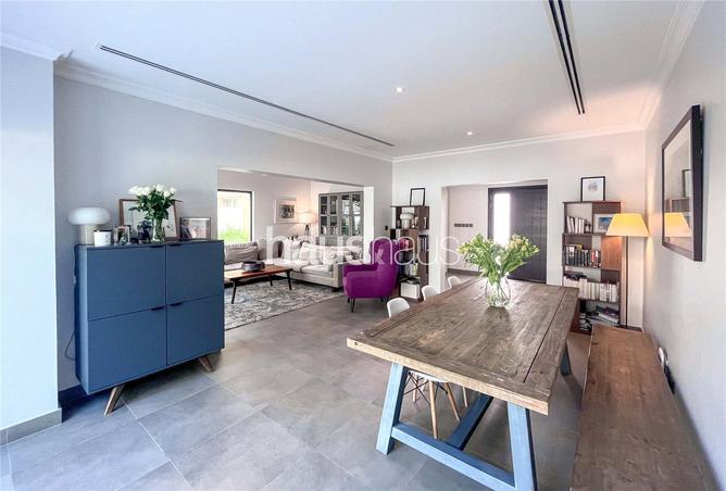 73848079 - Property Image 3