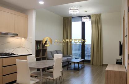 شقة - غرفة نوم - 2 حمامات للايجار في آورا من جروفي - منطقة 14 - قرية جميرا الدائرية - دبي