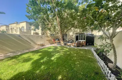 فيلا - 2 غرف نوم - 3 حمامات للبيع في الينابيع 14 - الينابيع - دبي