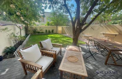 Villa - 2 Bedrooms - 3 Bathrooms for sale in Springs 14 - The Springs - Dubai