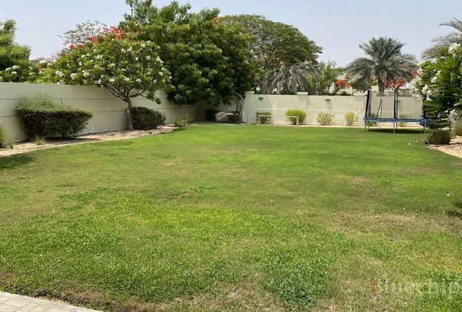 70693216 - صورة العقار 3