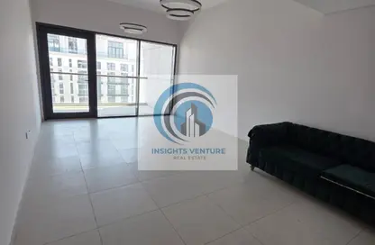 Apartment - 2 Bedrooms - 3 Bathrooms for rent in Al Waleed Garden 2 - Al Waleed Garden - Al Jaddaf - Dubai
