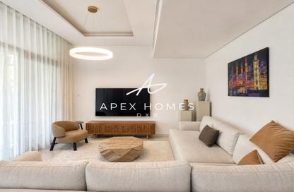 Townhouse - 3 - 4 for sale in Pelham - Akoya Park - Damac Hills - Dubai