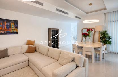 Townhouse - 3 - 4 for sale in Pelham - Akoya Park - Damac Hills - Dubai