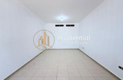 Duplex - 3 - 4 for rent in Al Shaheen Tower - Al Khalidiya - Abu Dhabi