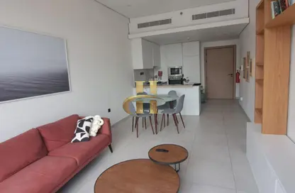 شقة - 2 غرف نوم - 2 حمامات للبيع في مساكن بيفيرلي - الضاحية 13 - قرية جميرا الدائرية - دبي